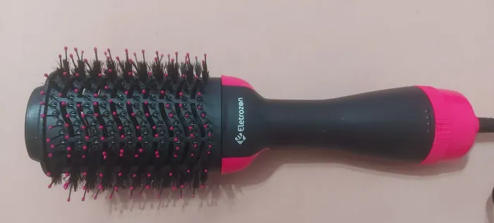 ESCOVA ROTATIVA PARA CABELOS ELETROZAN