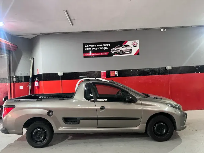 Peugeot Hoggar XR 1.4 Flex 8V 2P 2011