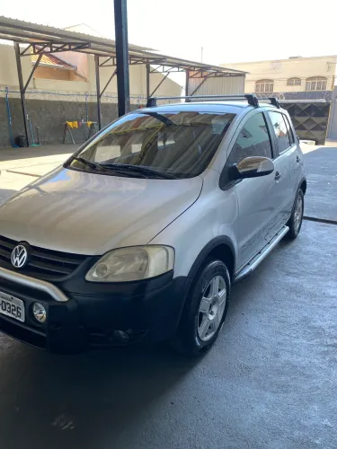 Volkswagen Crossfox 1.6 MI Total Flex 8V 5P 2006