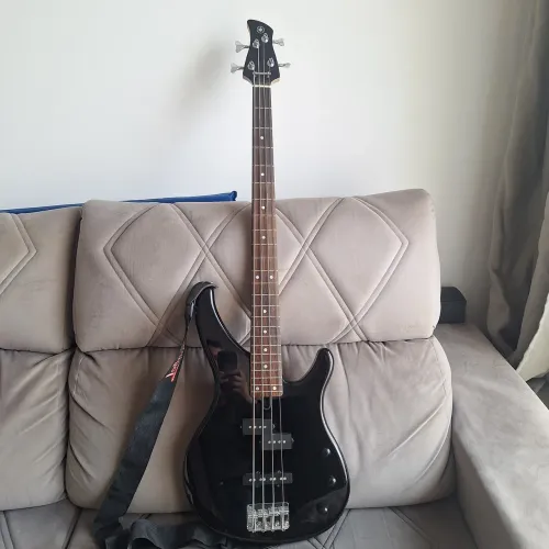 Baixo Yamaha Trbx174 -  4 Cordas