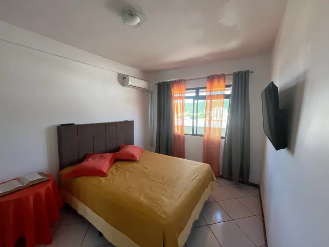 Apartamento Kobrasol c suite