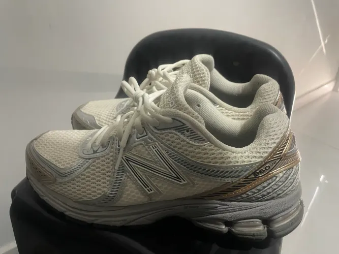 Tênis new balance TAM 42