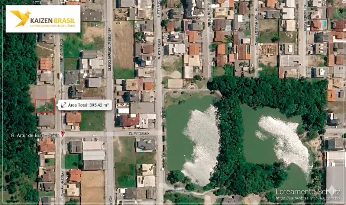 Terreno no Loteamento Schutz com 395,42 m²