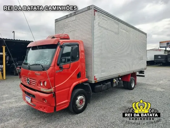 Mercedes Benz Acceo 915 Baú furgão