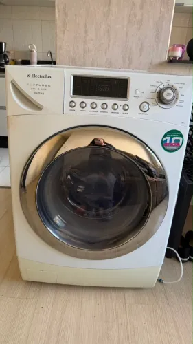 Máquina lava e Seca 10,5kg