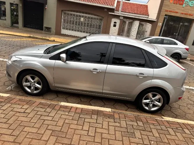 Ford Focus 1.6 S/se/se Plus Flex 8v/16v 5P 2013