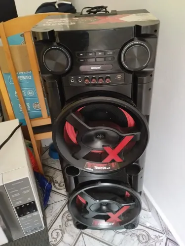 CAIXA DE SOM TORRE AMVOX 1900W RMS - VALOR NEGOCIÁVEL 