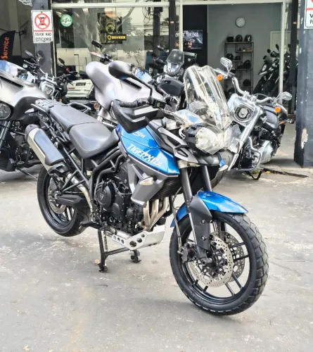 Triumph Tiger 800 XRX