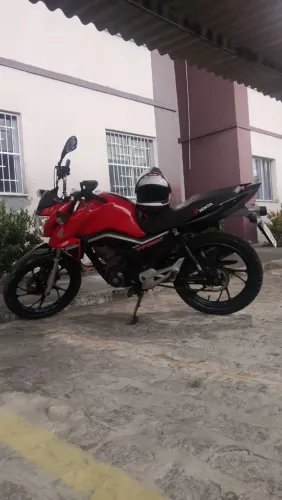 Vendo moto 160 Titan