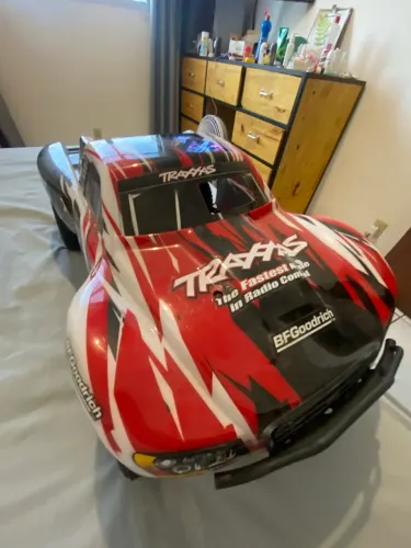 Traxxas slayer pro 3.3 nitro