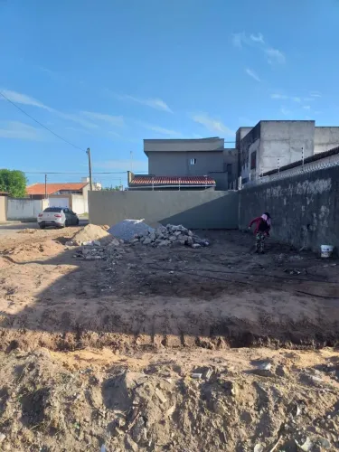 Terreno de Esquina 200m² - Fundação do Muro Pronta - Cidade das Rosas II
