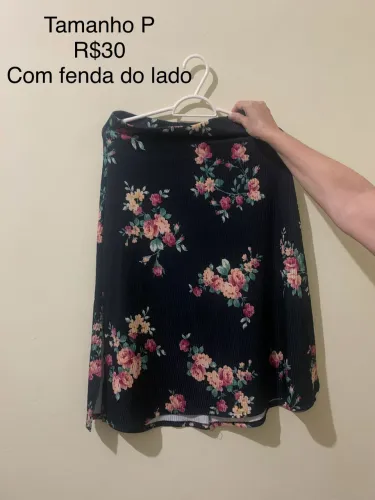 saia com fenda do lado 