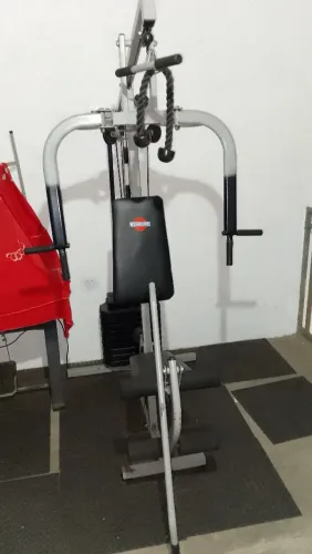 Aparelho de musculação