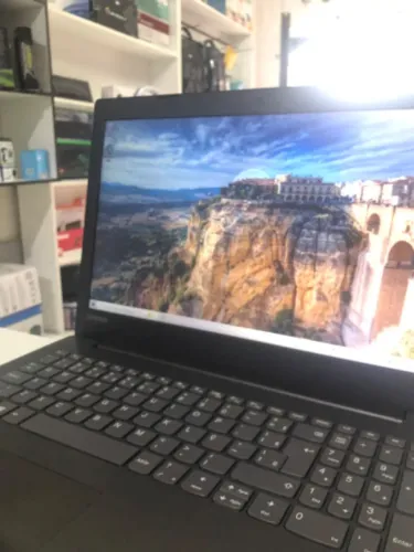 Notebook Lenovo 
