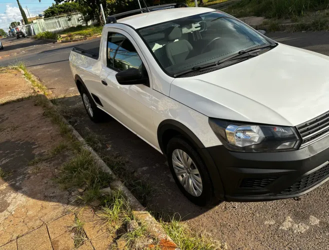 Volkswagen Saveiro Robust 1.6 Total Flex 16V 2023