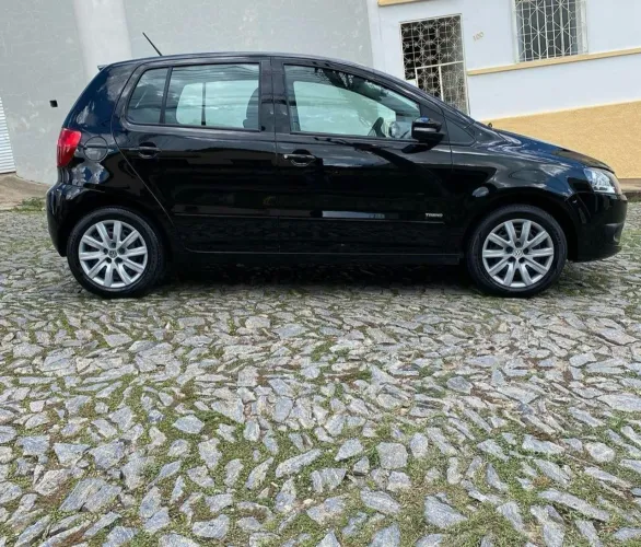 Volkswagen Fox 1.0 MI Total Flex 8V 5P 2012