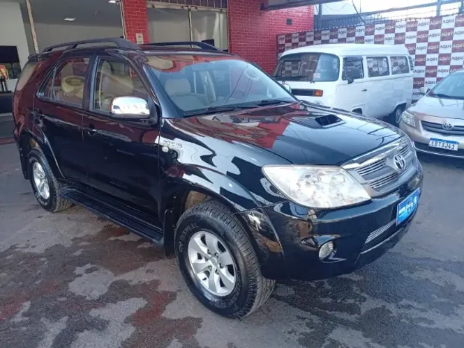 Toyota Hilux SW4 SRV D4-d 4X4 3.0 TDI Dies. AUT 2007
