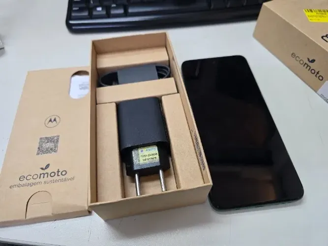 Celular Moto G35 128GB - Nota Fiscal e Garantia Motorola