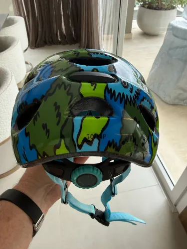 Capacete bicicleta infantil 1a 4 anos.