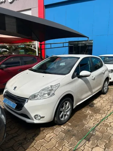 Peugeot 208 Active/active Pack 1.5 Flex 8V 5P 2014