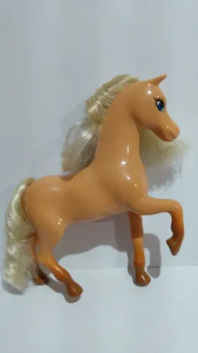 Brinquedo cavalo da barbie quero ser veterinária 2008 mascote