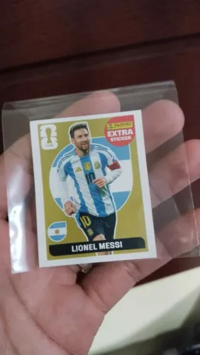 Figurinha do Messi dourada