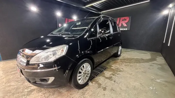 Fiat Idea Essence 1.6 Flex 16V 5P 2014