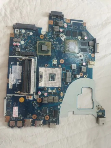 PLACA LA 7912P ACER ASPIRE - QUEIMADA / DEFEITO