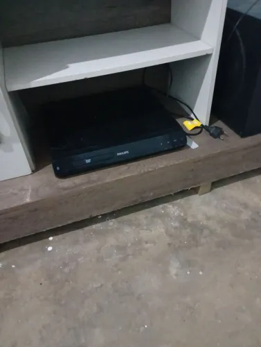Vendo home theater Philips