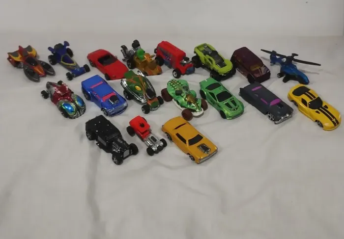 Maisto e hot wheels loose