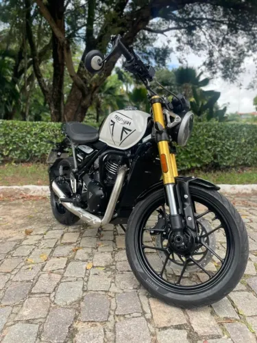 Triumph Speed 400cc 2026