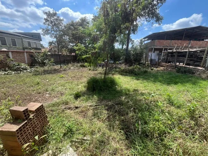 Lote 1.000m² à Venda Bairro Trevo | Belo Horizonte