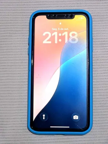 iPhone 11 64GB 71% - Pelicula Privacidade + Carregador Original