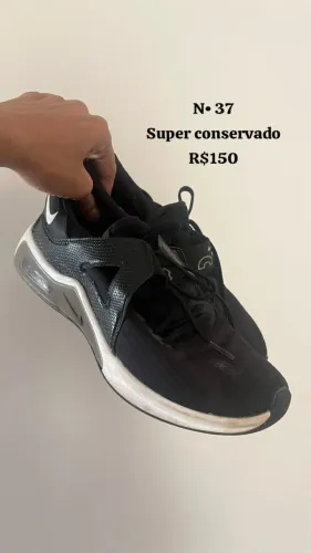 Tênis Nike 37