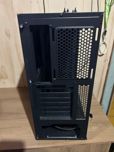 Gabinete Gamer TGT Skylancer, RGB, Preto