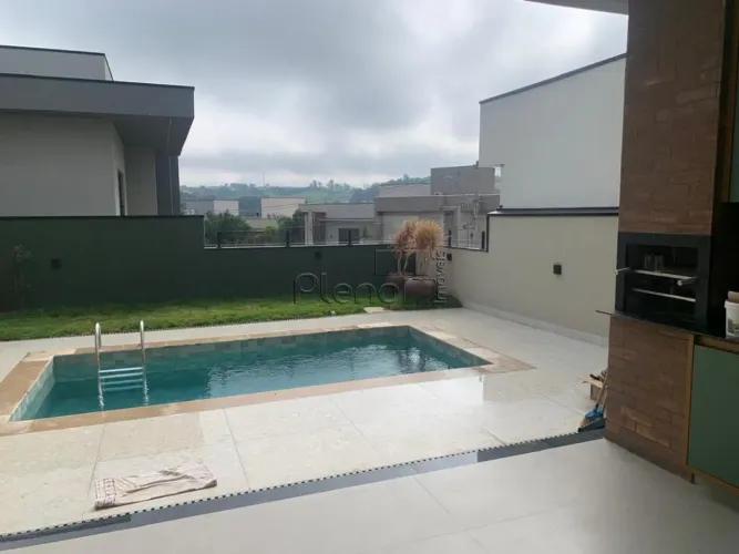 Casa à venda em Valinhos, Residencial Villa do Sol, com 3 suítes, com 180 m²