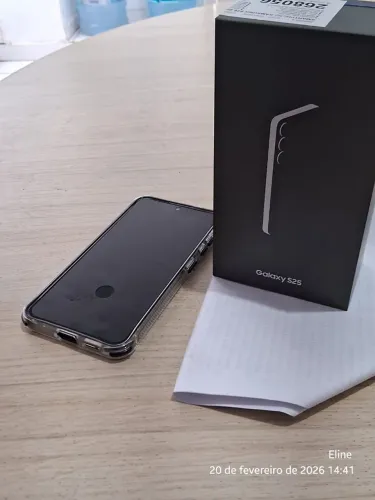 Vendo celular S25 256g novo e com nota fiscal