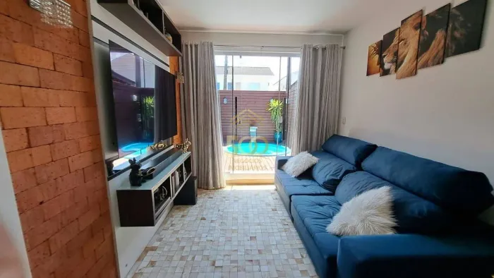 Residencial Casa com 1 Dormitório(s) sendo 0 Suíte(s) no Bairro Barra do Aririú - - Palho