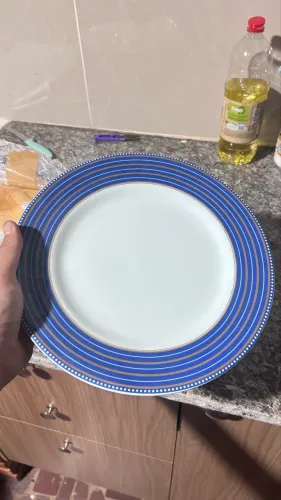 Pratos de Porcelana