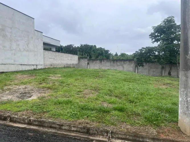 VENDO LOTE EM CONDOMÍNIO FECHADO (Parque das Araucárias)