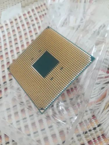 Ryzen 3 2200g