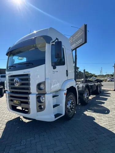 VOLKSWAGEN 30.330 8X2 2021 BITRUCK CALÇADO DE PNEUS