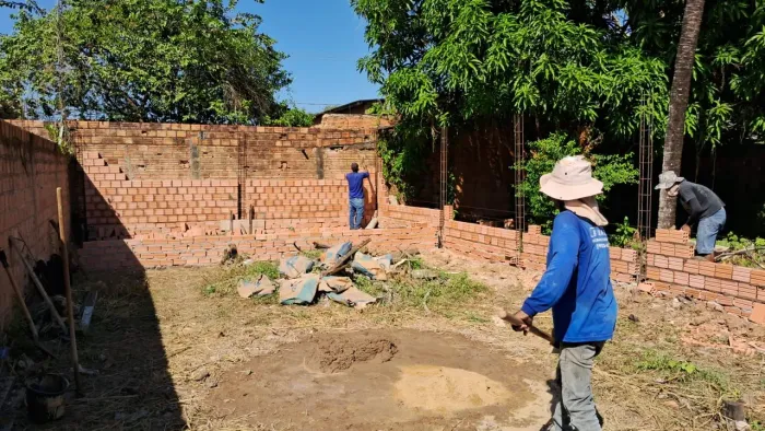Terreno à Venda. informação */ *