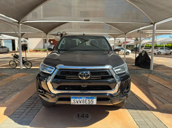 Toyota Hilux CD SRX 4X4 2.8 TDI 16V Diesel Aut. 2024
