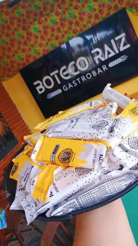 Repasso restaurante em funcionamento