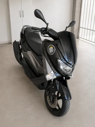 VENDE-SE NMAX 160 ?
