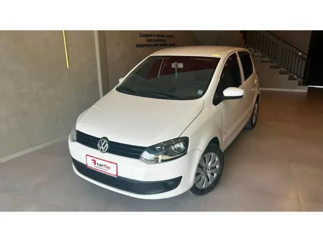 Volkswagen Fox 1.0 MI Total Flex 8V 5P 2010