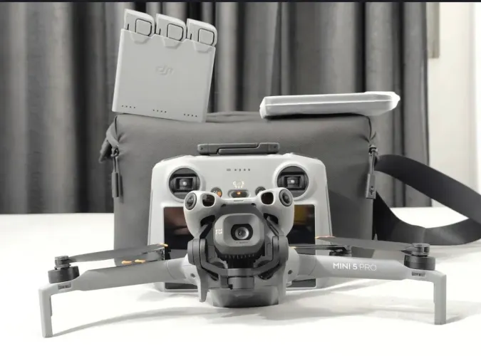 Drone DJI Mini 5 Pro Combo Com Tela | Novo