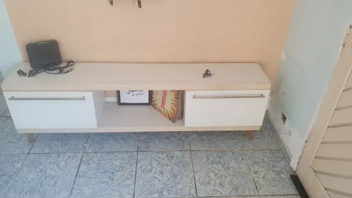 Rack / estante para sala