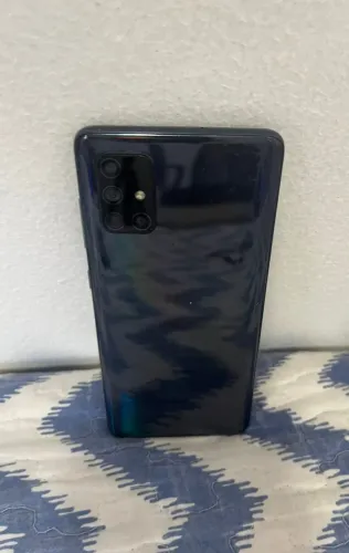 Samsung Galaxy A71 128GB - Usado